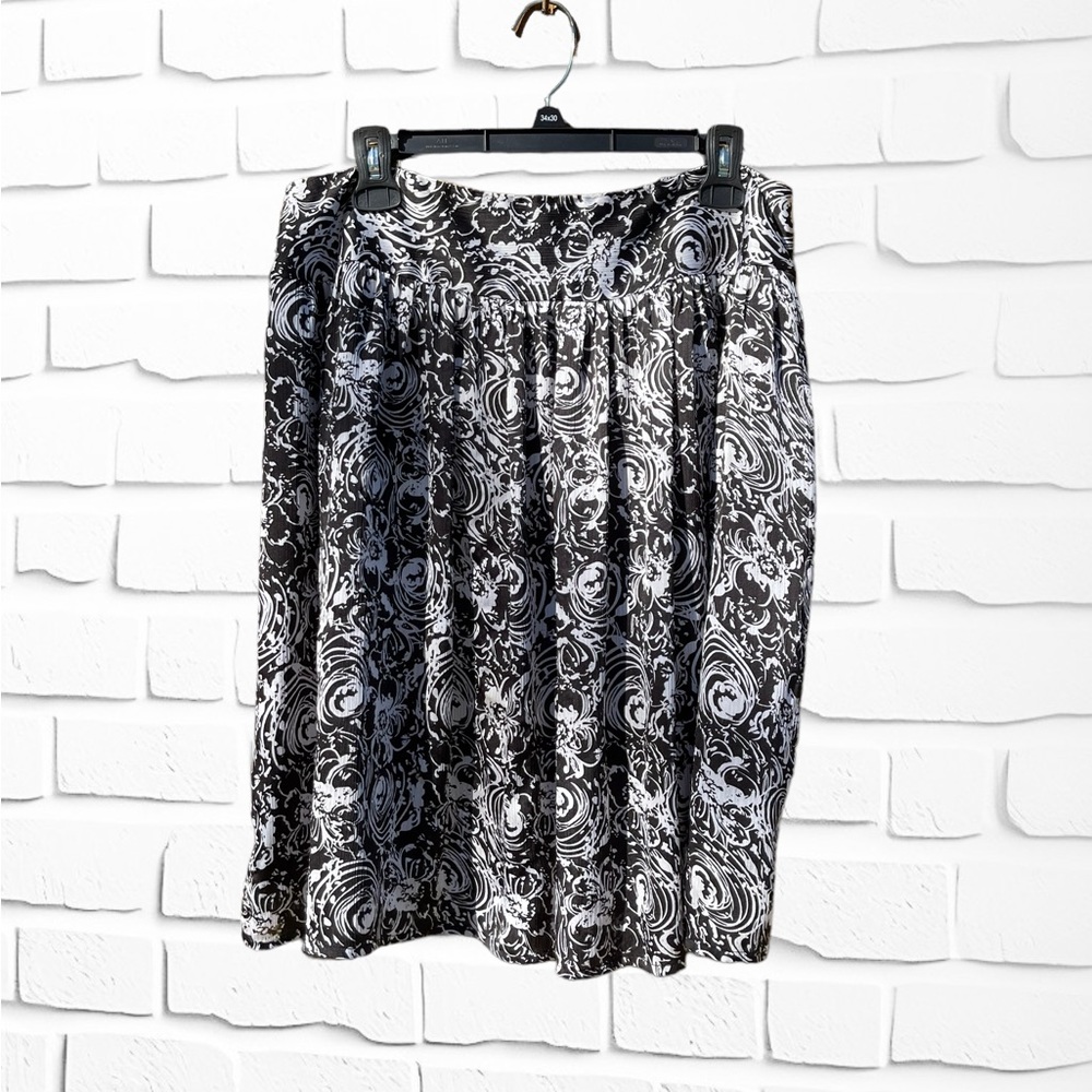 Peter Nygard Floral Skirt Size 10